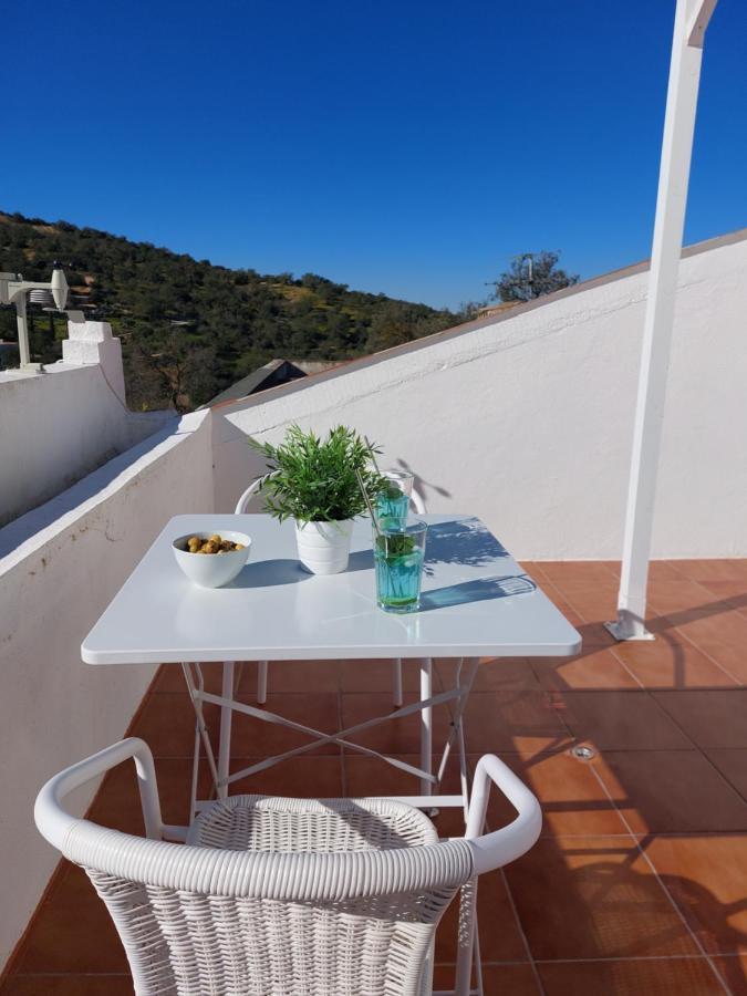 "Oliveiras" Appartement Typique Avec Terrasse Et Piscine Loulé Zewnętrze zdjęcie